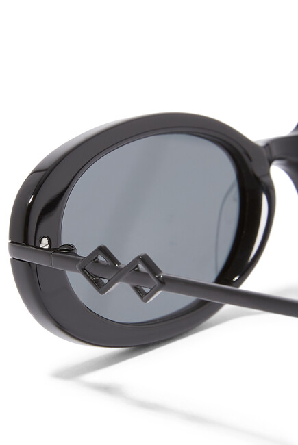 نظارة شمسية أوليفيا بتصميم بيضاوي